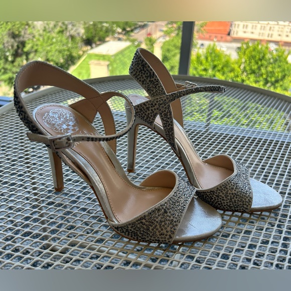 Vince Camuto bejeweled heels - Picture 2 of 8